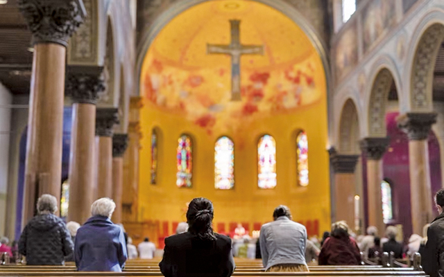 가톨릭 주교가 가톨릭 성학대 조사하는 것은 “완전히 터무니없는 일”