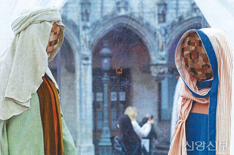 ‘얼굴 없는 구유 장식’